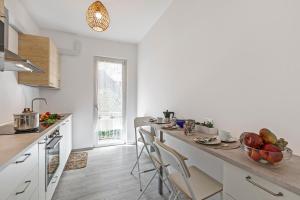 Incanto Del Lago 50 Meters From Lake - Happy Rentals