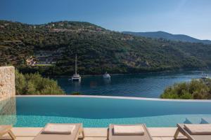 Villa Oliva -Seaside Charm with Village at Your Doorstep