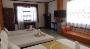 OYO 880 Flores De Musa Inn