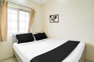 Super Hotel O Bangalore Near Reva Circle Formerly CKA Boarding