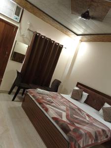 HOTEL BRIJ PALACE Near DSVV HARIPUR KALAN