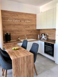 Vala Mar Apartment, Gjiri i Lalzit, bookable for 2 weeks