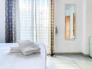 Premier Court City apartments