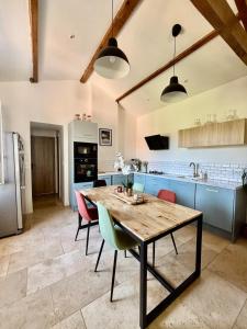 Appartements Charming apartment with terrace La Bouilladisse : photos des chambres