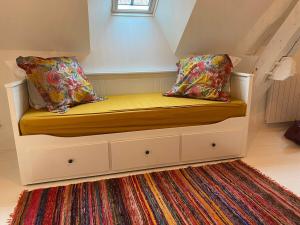 Maisons de vacances Maison des Gardes in Noyers-sur-Serein : photos des chambres