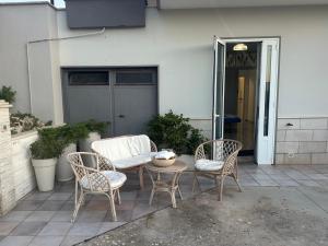 La Casa del Glicine - Relax In Valle DItria