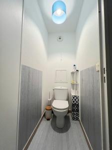 Sejours chez l'habitant Joli T1 avec balcon et parking : photos des chambres