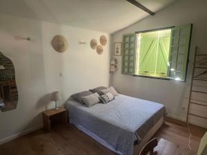 B&B / Chambres d'hotes To a Book House in Corsica - chambres d-hotes : photos des chambres