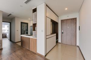Hi-Home Suites - Ngoai Giao Doan at West Lake Starlake