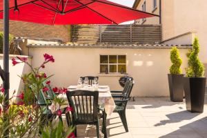 Appartements Appartement de Prestige au centre climatise avec jardin prive : photos des chambres