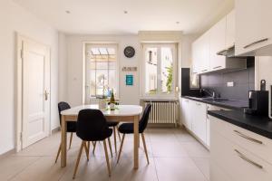 Appartements Appartement de Prestige au centre climatise avec jardin prive : photos des chambres