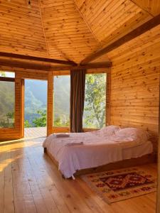 Panoramic Wood Cabin