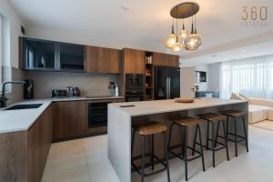 2BR Penthouse Paradise with Jacuzzi & BBQ in Sliema by 360 Estates