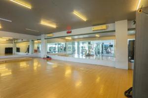 DREAM INN Aeropolis By Reccoma