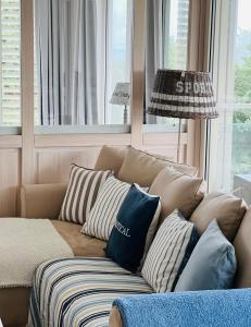 Biały Apartament Hampton w Playa Baltis