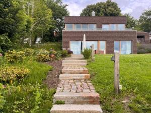 Wood Clad House At Eiders High Shore