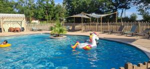 Villages vacances Cottage familial 3 chambres 2 terrasses foret : Maison de Vacances 3 Chambres 