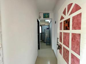 SK HOME STAY only for females