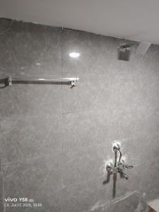 5 Star Yatri Vishram AC & Non AC Dormitory