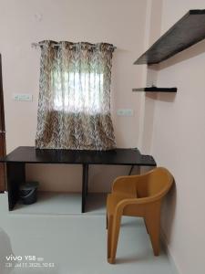 5 Star Yatri Vishram AC & Non AC Dormitory