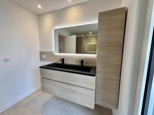 Appartements appartement refait a neuf centre ville : photos des chambres