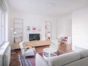 Architects cozy getaway