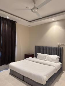 أعمال الهاشم للشقق المخدومة الوجه Al Hashem for Served Apartments