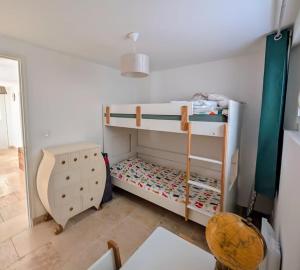 Appartements RDC Villa avec piscine : photos des chambres