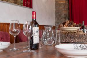 Chalets Entire Chalet Salamo 11 plus 1 Les Arcs Paradiski Jacuzzi : photos des chambres