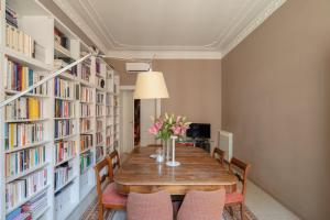 Emanuela Home - VATICAN