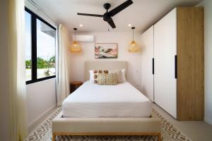 New Stylish 3BR with Private Pool ! Walk to Beach