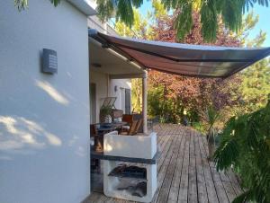 Villas La Villa des Pins de Perigueux, Clim, Piscine, Vue : photos des chambres