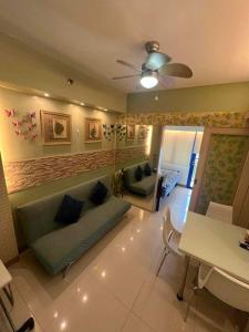 Sea Residences MOA Oasis-Nicolai Ramos