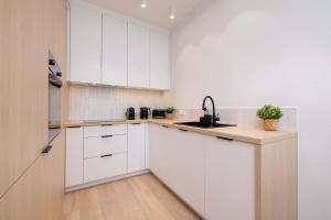 Air-conditioned Apartment with Parking Near Spodek by Renters Prestige