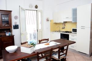 5 min front the beach - Cala luna house img2