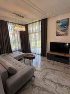 Aurum Villas Smokinya Beach 4