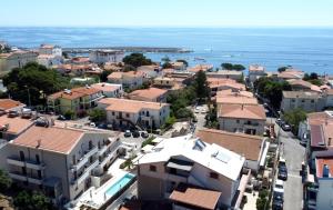 5 min front the beach - Cala luna house img11