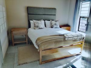 The Nelsons on 99 Smith