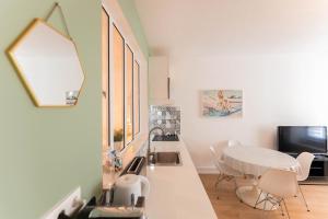 Colmar City Center - Modern Studio COCOON - BookingAlsace