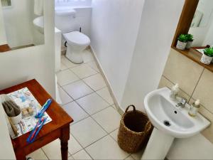 Cozy Haven in the Capital City