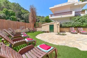 Villa Can Botana by Villa Plus