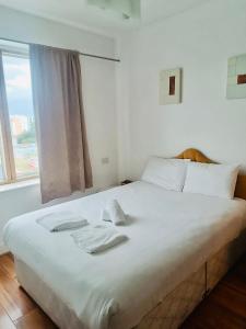 Super Grand Water Front View 2 Beds 2 Baths