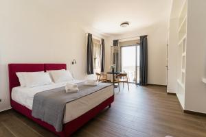 Ollenias Harmony Luxury Apartments