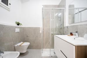 AuGuStea - Studio Home