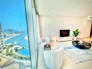 Luxe Dubai Marina Apartment 5242 Building 2bhk