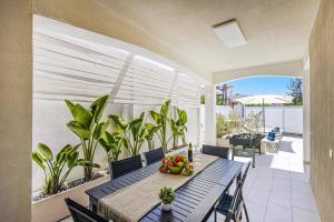 Villa Kennedy by Villa Plus