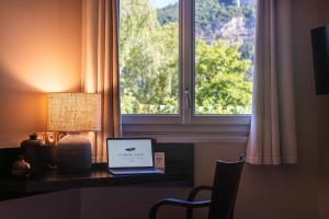 Hotels Logis Hotel L'Embarcadere : photos des chambres