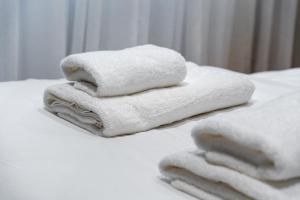 Pia Global - Nevizade