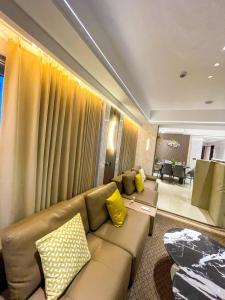 Ultra Luxury 6 Bedroom beside Solaire, Okada