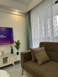 Cozy 2 BR at Orchid Residency Westlands Pool & Gym